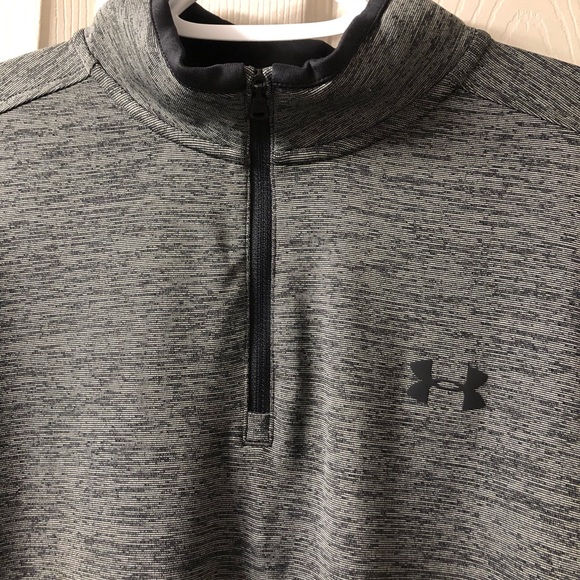 Under Armour Half Zip - Picture 3 of 8